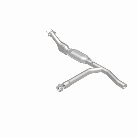 MagnaFlow Direct Fit Catalytic Converter 97-98 Ford Trucks 4.2L