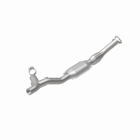 MagnaFlow Direct Fit Catalytic Converter 97-98 Ford Trucks 5.4L