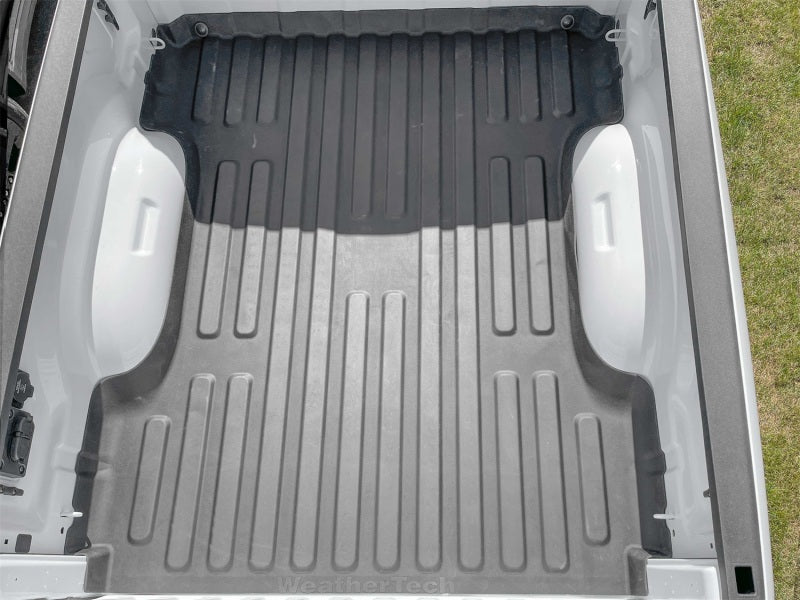 WeatherTech 09-18 Dodge RAM 1500 / 19-24 RAM 2500/3500 6.4ft. Bed No R