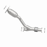 MagnaFlow Direct Fit Catalytic Converter 05-06 Pontiac G6 3.5L Rear
