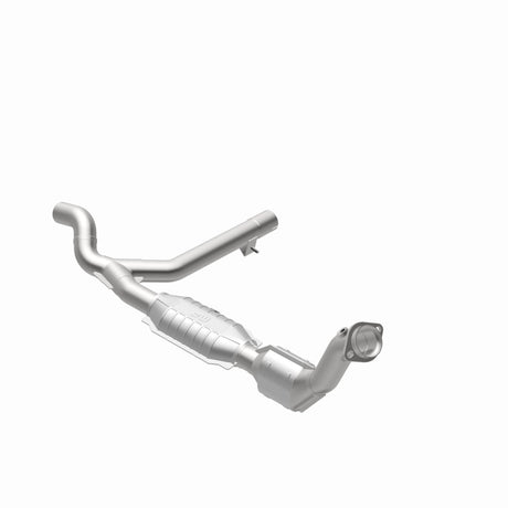 MagnaFlow Direct Fit Catalytic Converter 99-00 Ford Exped 4.6L