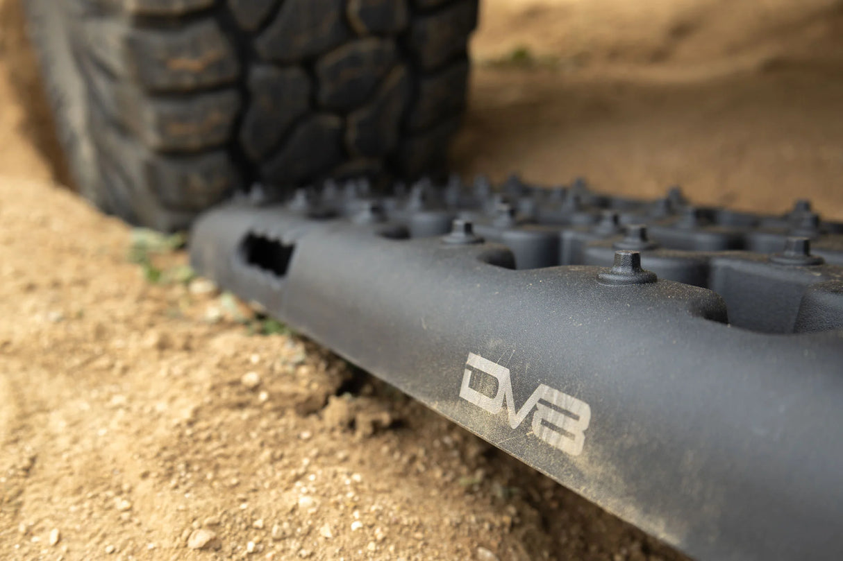 DV8 Offroad DV8 Xtract Traction Boards | Pair | Black
