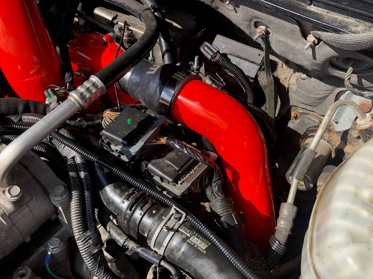 Wehrli 3 inch driver (hot) side intercooler pipe for LLY/LBZ/LMM Duramax in Chevy Orange