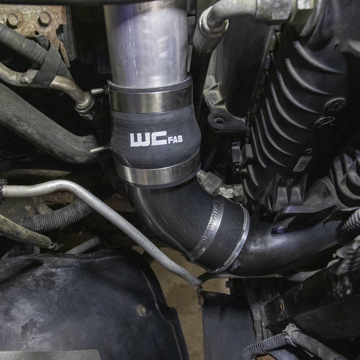Wehrli intercooler outlet elbow with CNC machined double O-ring flange for LBZ/LMM Duramax