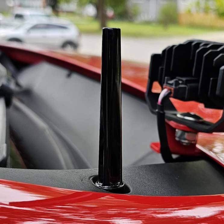 Wehrli 07.5-19 GM HD/14-23 GM 1500 Truck Billet TIG Torch Stubby Antenna - Gloss Black