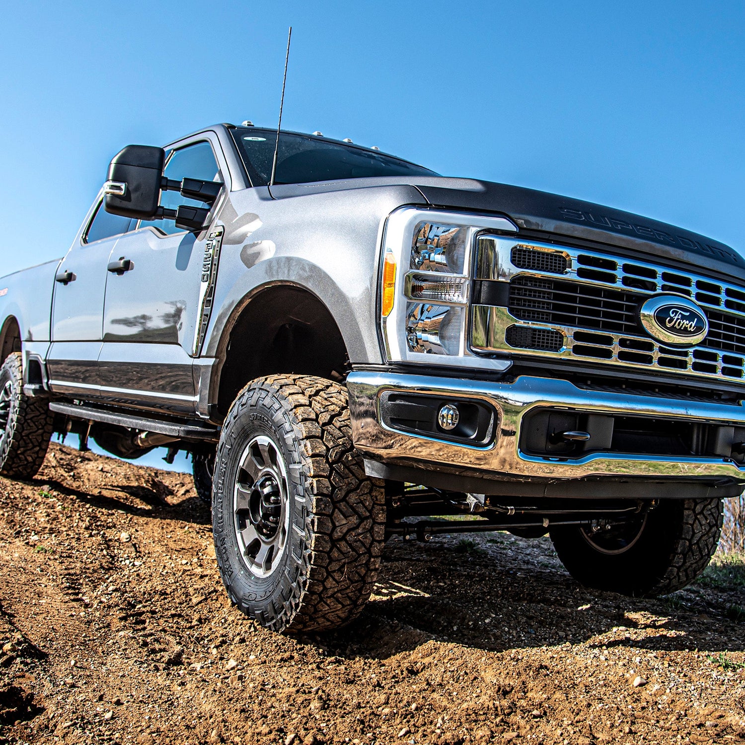 5 Inch Lift Kit w/ Radius Arm | Ford F250/F350 Super Duty (23-24) 4WD | Diesel