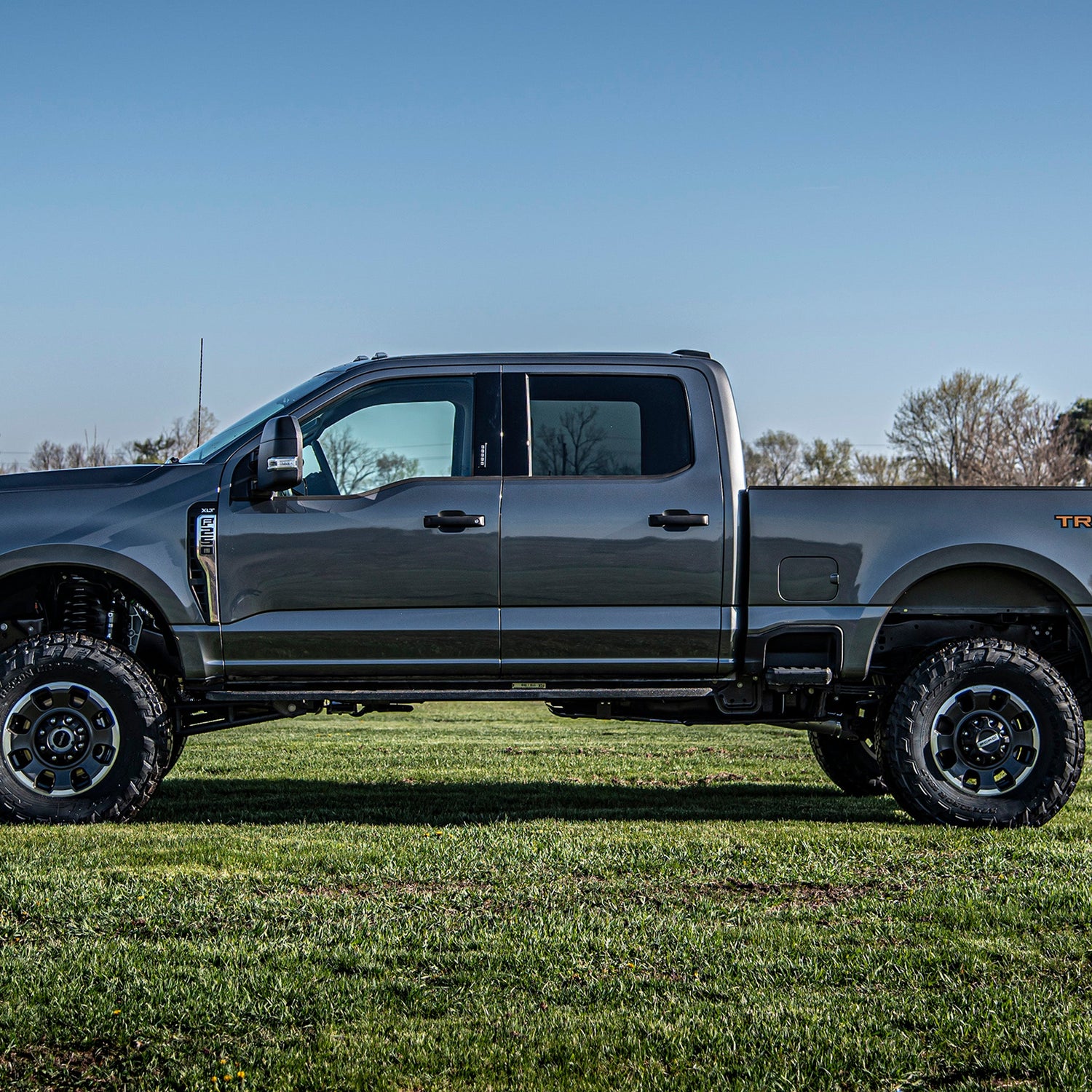 5 Inch Lift Kit w/ Radius Arm | Ford F250/F350 Super Duty (23-24) 4WD | Gas