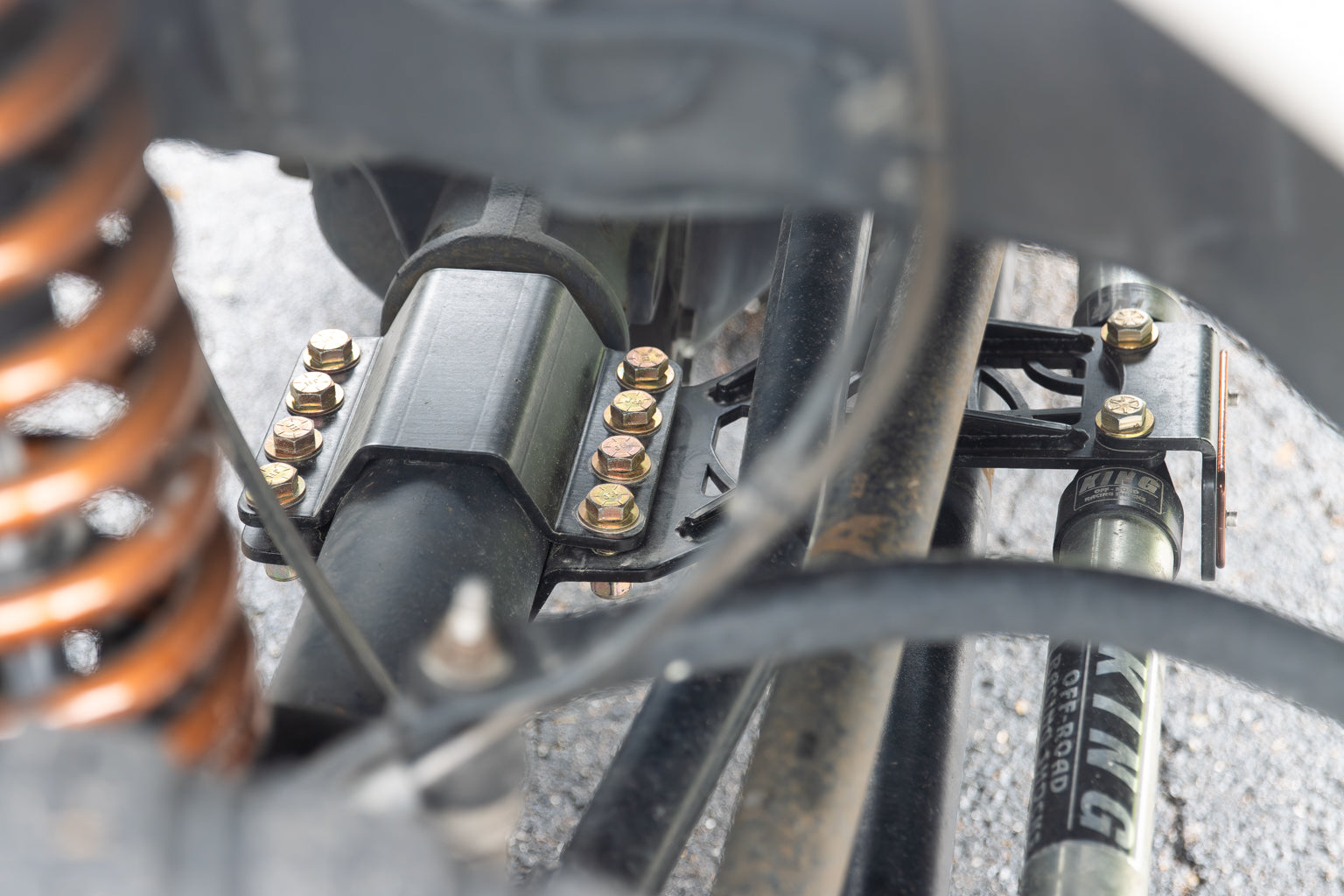 FASS Fabrication Dual Steering Stabilizers for 2005+ Ford F-250/F-350