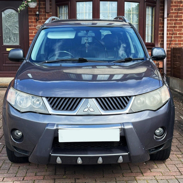 Mitsubishi-Outlander-Lensun-75W-Bonnet-Solar-Panel