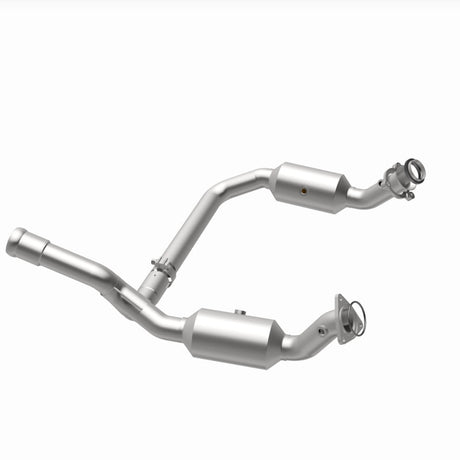 MagnaFlow 19-20 GMC Sierra 1500 Single Underbody 4.3L/5.3L Direct Fit Catalytic Converter