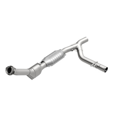 MagnaFlow Direct Fit Catalytic Converter 99-00 Ford Trucks 5.4L