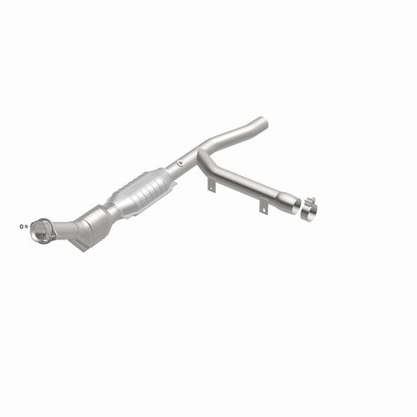 MagnaFlow Direct Fit Catalytic Converter 97-98 Ford Trucks 4.2L