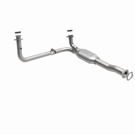 MagnaFlow Direct Fit Catalytic Converter California Grade 96-99 GM K/C 1500/2500 5.0L V8/4.3L V6
