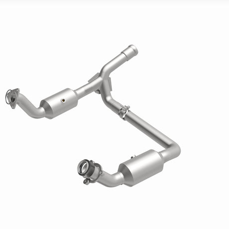 MagnaFlow 19-20 GMC Sierra 1500 Single Underbody 4.3L/5.3L Direct Fit Catalytic Converter