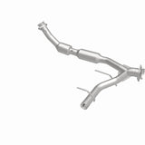 Magnaflow 03-04 Ford Expedition 5.4L Direct Fit Converter