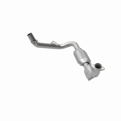 MagnaFlow Direct Fit Catalytic Converter 97-98 Ford Trucks 5.4L