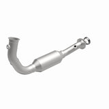 MagnaFlow Conv Direct Fit OEM 2004 Jeep Liberty Underbody