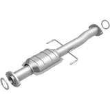 MagnaFlow Direct Fit Catalytic Converter 02-04 Toyota Tacoma 2.7L Rear