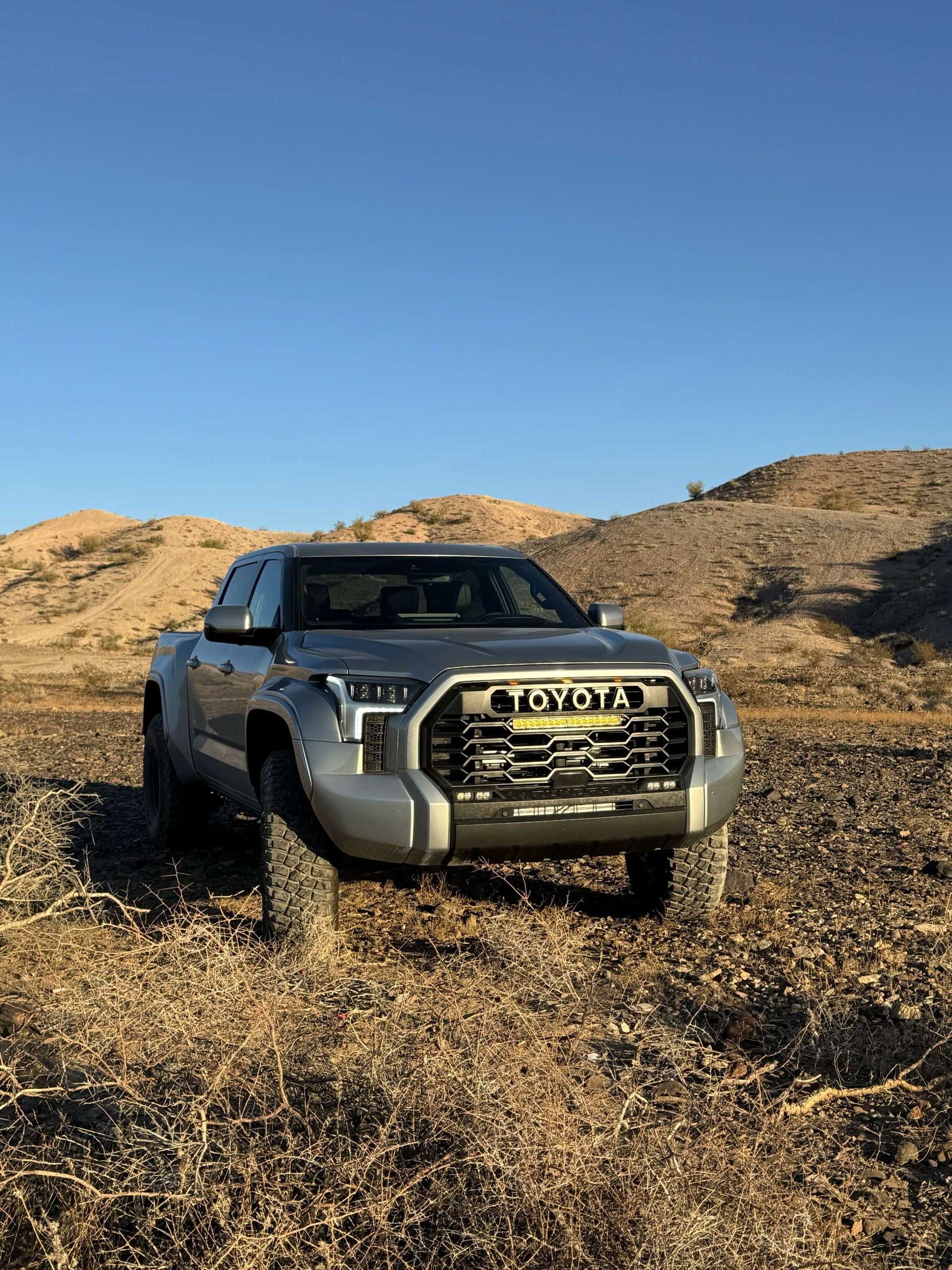 Camburg 22-25 Toyota Tundra 2WD/4WD Blue KINETIK Uniball Trail Series Long Travel Kit w/ Billet UCA