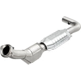 MagnaFlow Direct Fit Catalytic Converter 99-00 Ford Trucks 5.4L