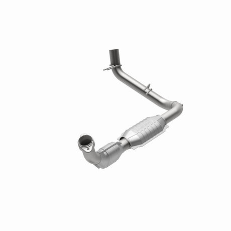 MagnaFlow Direct Fit Catalytic Converter 97-98 Ford Trucks 5.4L