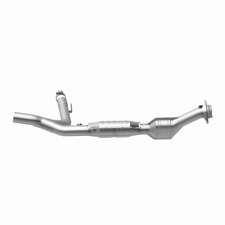 MagnaFlow Direct Fit Catalytic Converter 01 Ford Trucks 5.4L