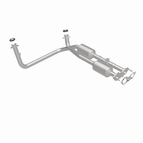 MagnaFlow Direct Fit Catalytic Converter California Grade 96-00 GM Tahoe/Yukon/Escalade 5.7L