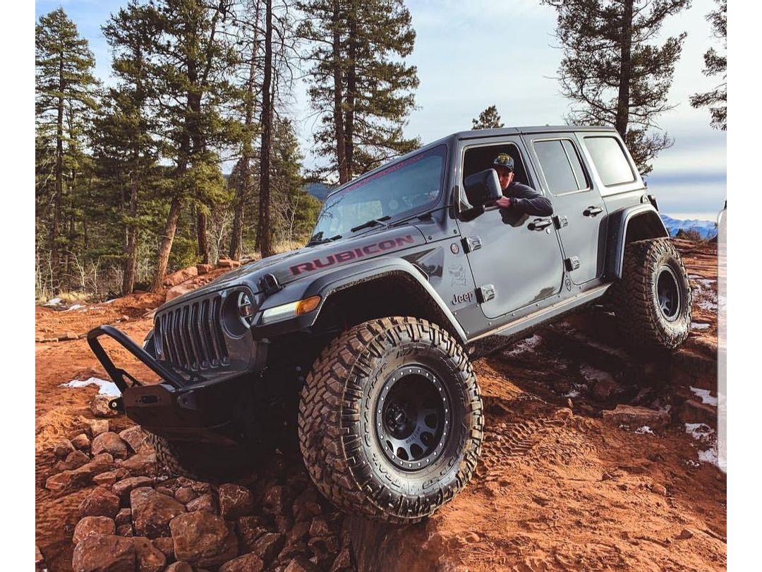 EVO MFG 2018-2024 Jeep Wrangler JL 2.5 INCH (GAS) LIFT KIT ENFORCER SUSPENSION