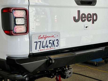 EVO MFG 2020-2024 Jeep Gladiator JT Tailgate License Plate Mount Holder, Left Side Black