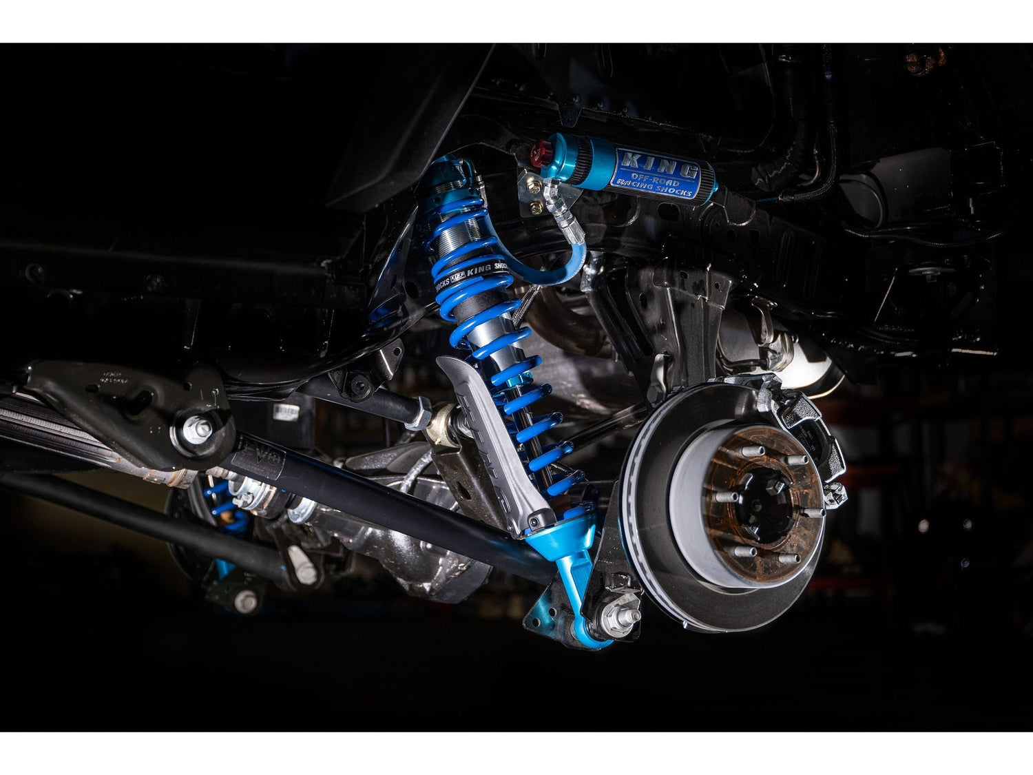 EVO MFG 2021-2024 Ford Bronco Ford Enforcer with 2.5 Iinch King Coilover Shocks 2-2.5 Inch Lift and