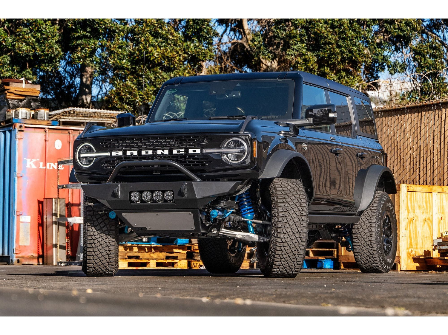 EVO MFG 2021-2024 Ford Bronco Ford Enforcer with 2.5 Iinch King Coilover Shocks 2-2.5 Inch Lift and