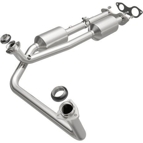 MagnaFlow Direct Fit Catalytic Converter California Grade 96-00 GM Tahoe/Yukon/Escalade 5.7L