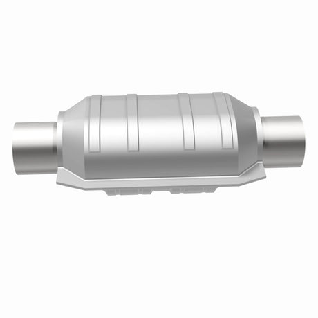 MagnaFlow Universal Catalytic Converter 2.5inch Inlet/Outlet Center/Center Oval (California OBDII)