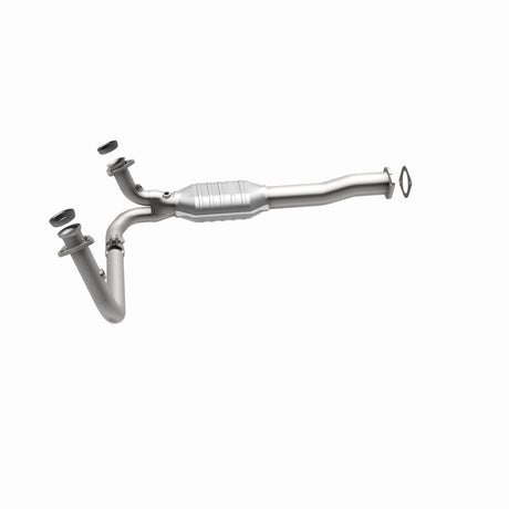 MagnaFlow Direct Fit Catalytic Converter California Grade 96-99 GM K/C 1500/2500 5.0L V8/4.3L V6