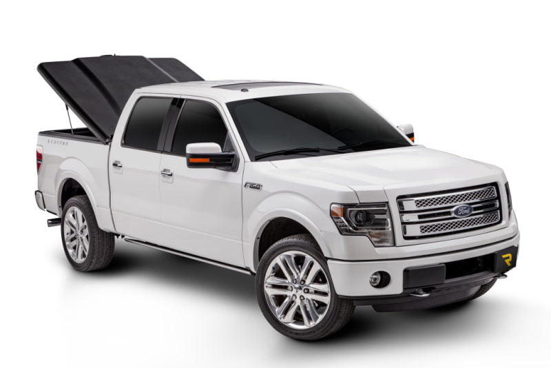 Undercover 22-26 Toyota Tundra 6.5ft Bed w/ Deck Rail System Elite Bed Cover