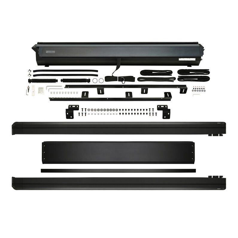 Westin 19-26 GM Silverado/Sierra 2500/3500 6ft 6in Bed Manual Retractable Tonneau Cover - Black