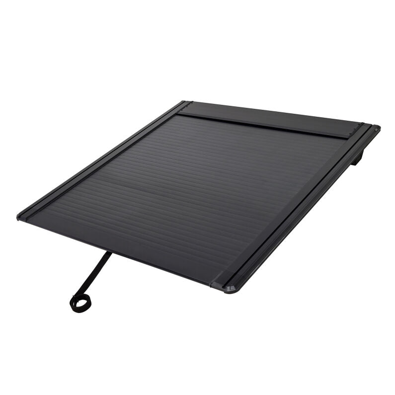 Westin 19-26 GM Silverado/Sierra 1500 5ft 8in Bed Manual Retractable Tonneau Cover - Black