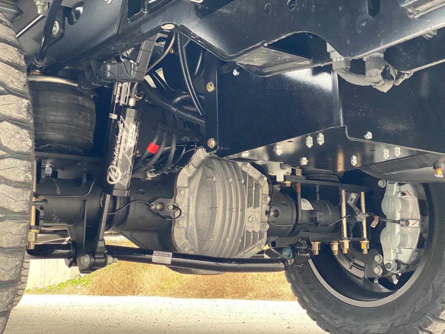 2017-2022 Ford F-250/350/450 Pickup 4X4 4-Link Rear Air Suspension