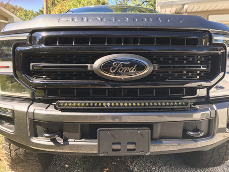 KD Fabworks 2020-2022 Ford Super Duty F-250/F-350 30" Single Row Curved Light Bar Mount