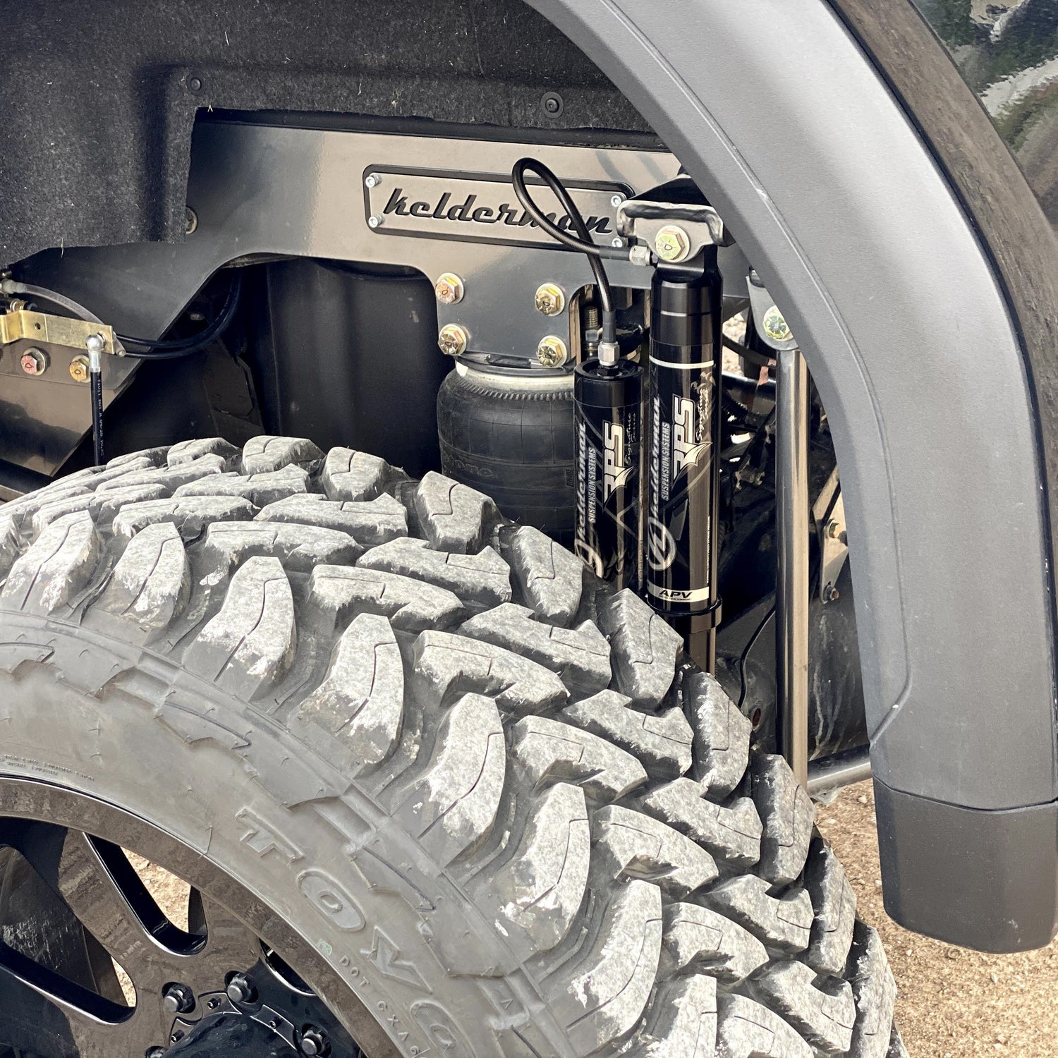 Kelderman 2020+ GMC 2500/3500 Rear Fender Flare Caps